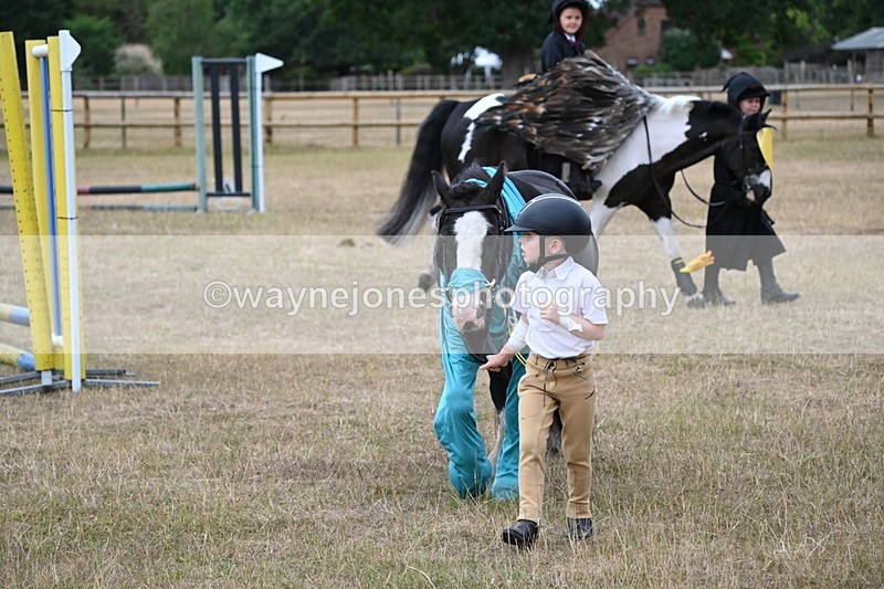 WJ6_8791 - Class 11 Fancy Dress