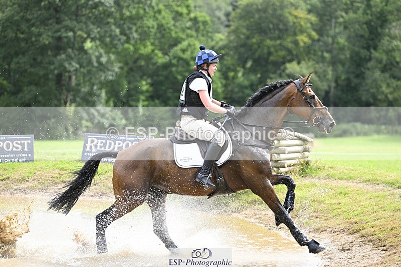 240804-112339-12014 - 412-Tilly_Swanton-QUINTUS_GRANDIA_Z