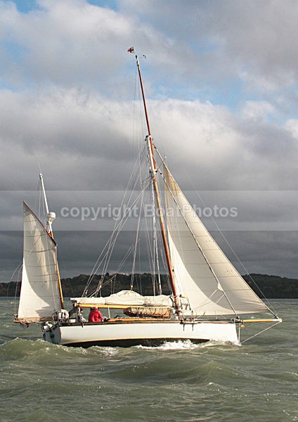 111029 ALICE III LYMINGTON IMG_1013 - Sailboats - monohull