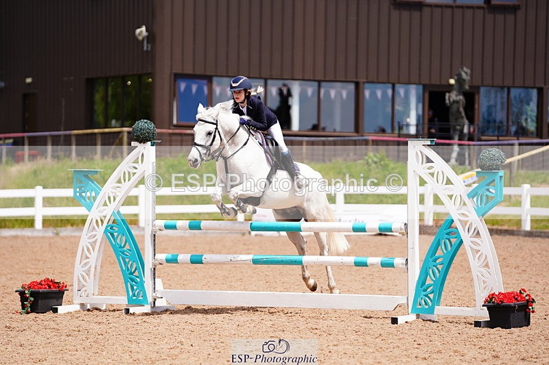 240629A-124748-05444 - Cls 18 Newcomers and 1m Open