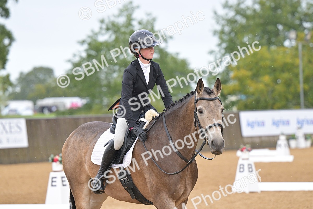 SBM_00492 - D2 - Small Tour Championship Intro 2