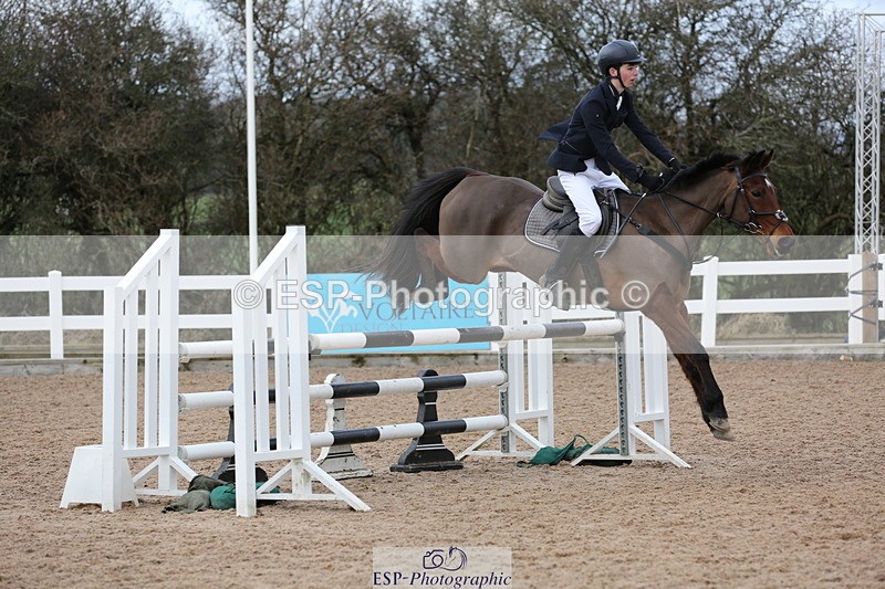 240211A-114816-02580 - Cls 5 Pony Newcomers & 1m Open