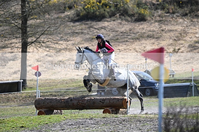 WJ6_3325 - Time 12:19 to 12:35