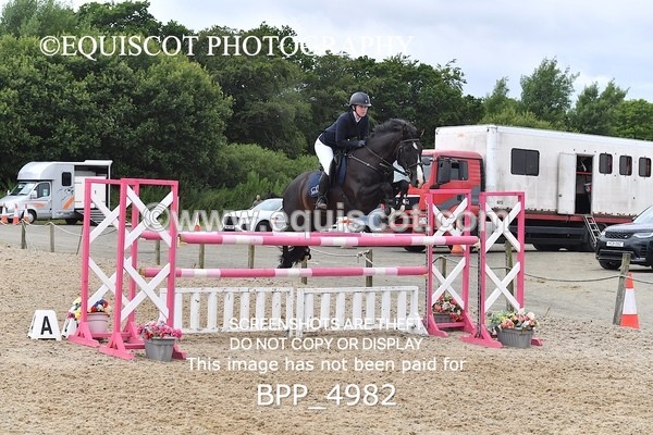 BPP_4982 - CLASS 7 Senior Foxhunter/ 1.20m Open