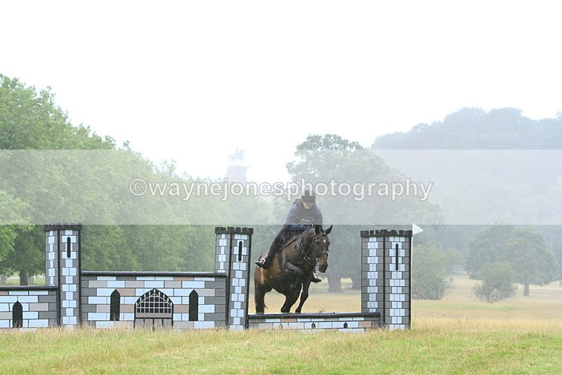 IMF_2007 - Time at Castle Jump 11:20 to 12:28