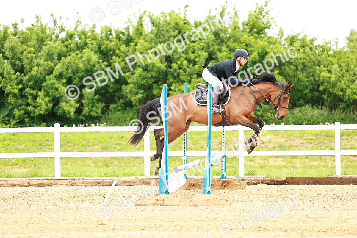 SBM_000182 - Class 1 - Clear Round