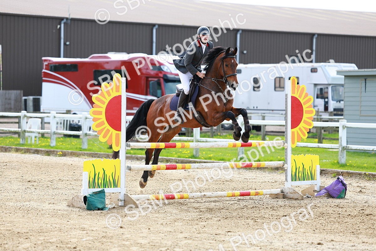 SBM_002139 - Class 9 - Senior Discovery - 1.00m