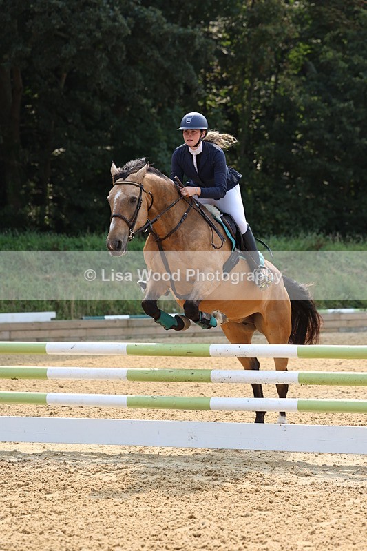 3E7A1162 - Class 4: Senior British Novice/90cm open