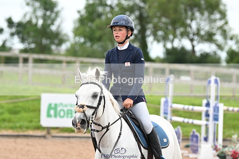 240630A-140558-14002 - Cls 25 HOYS 138cm Qualifier