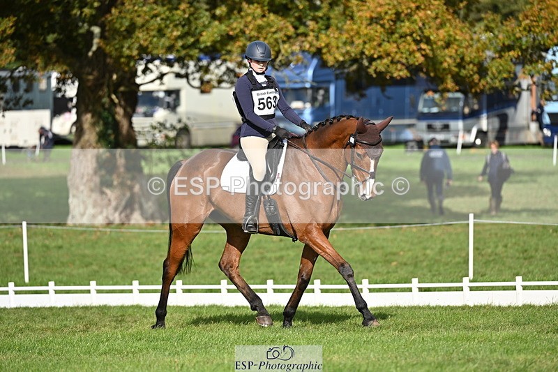 251024A-113123-09686 - G-563-Kirstin.Elisa.Evans