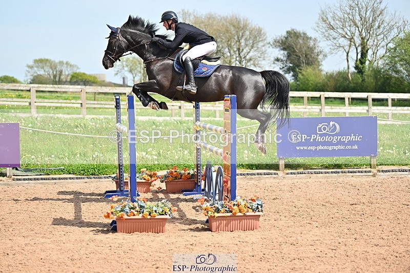 240510A-145339-08169 - Cls 23 Talent Seeker Inc 7yr old 14.10 to Finish