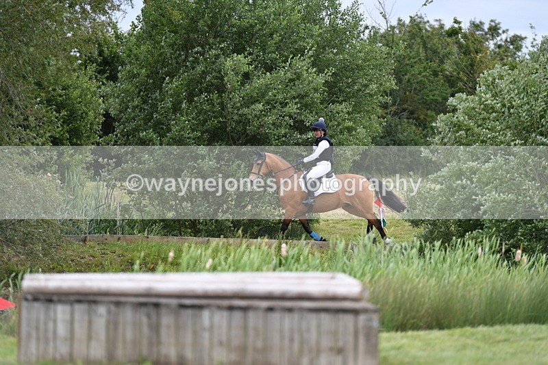 WJ5_3612 - Class 6 80cm