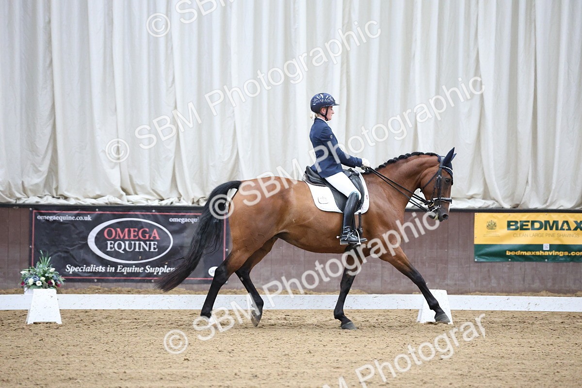 SBM_003963 - Class 8 - Advanced Medium 6 Silver