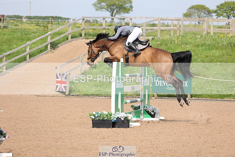 240511A-155422-14854 - Cls 36 National 1.30m Open