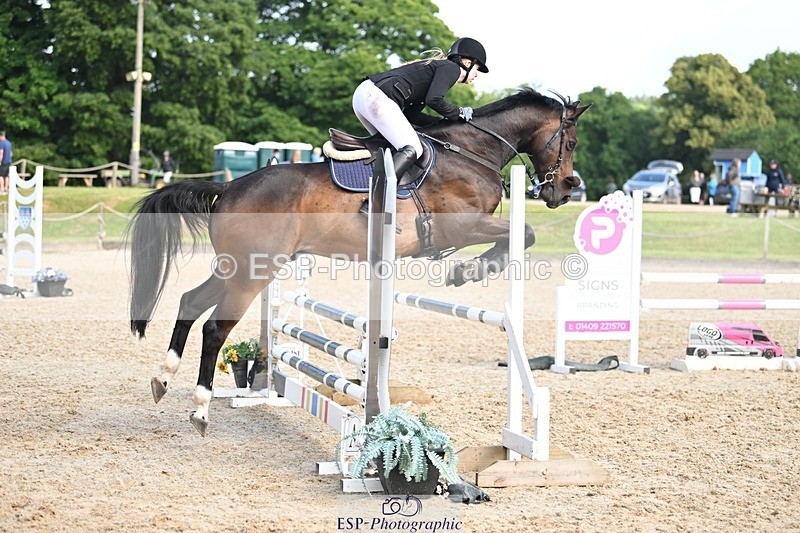 240704-094653-00422 - Cls 6 British Novice and 90cm Open