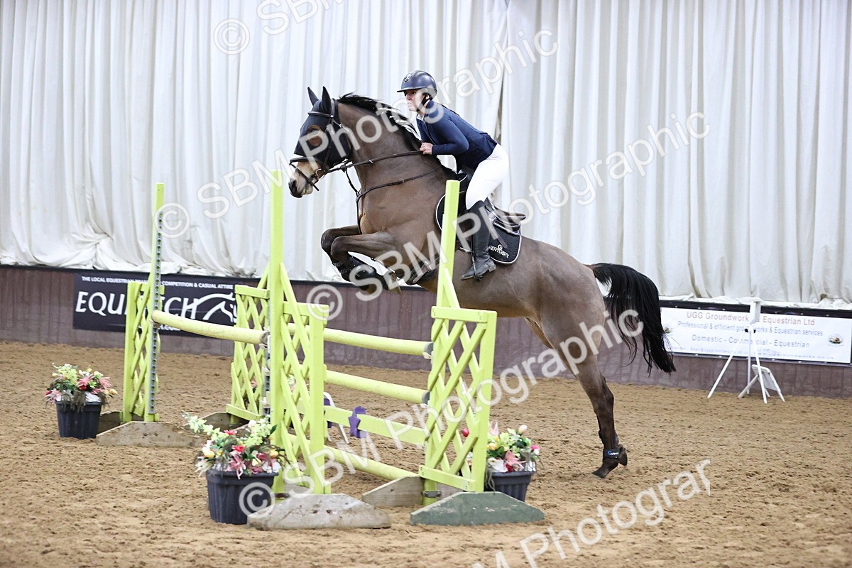 SBM_001581 - Class 4 - Senior Newcomers - 1.10m Open