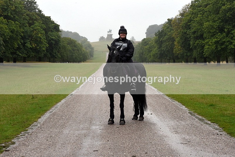 TT3_8570 - Time at Crossing 11:44 to 12:54