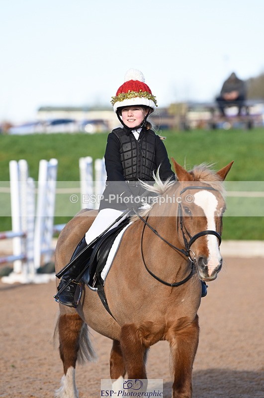 231202A-123636-01495 - Pairs