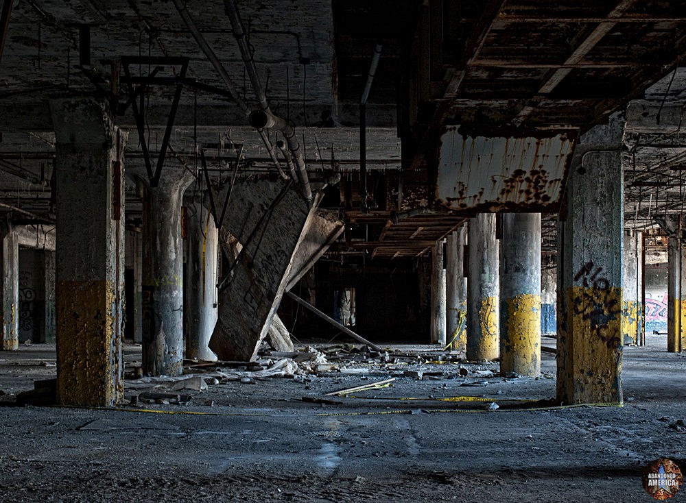 Fisher Body Plant 21 (Detroit, MI) | Concrete Collapse - Fisher Body Plant 21