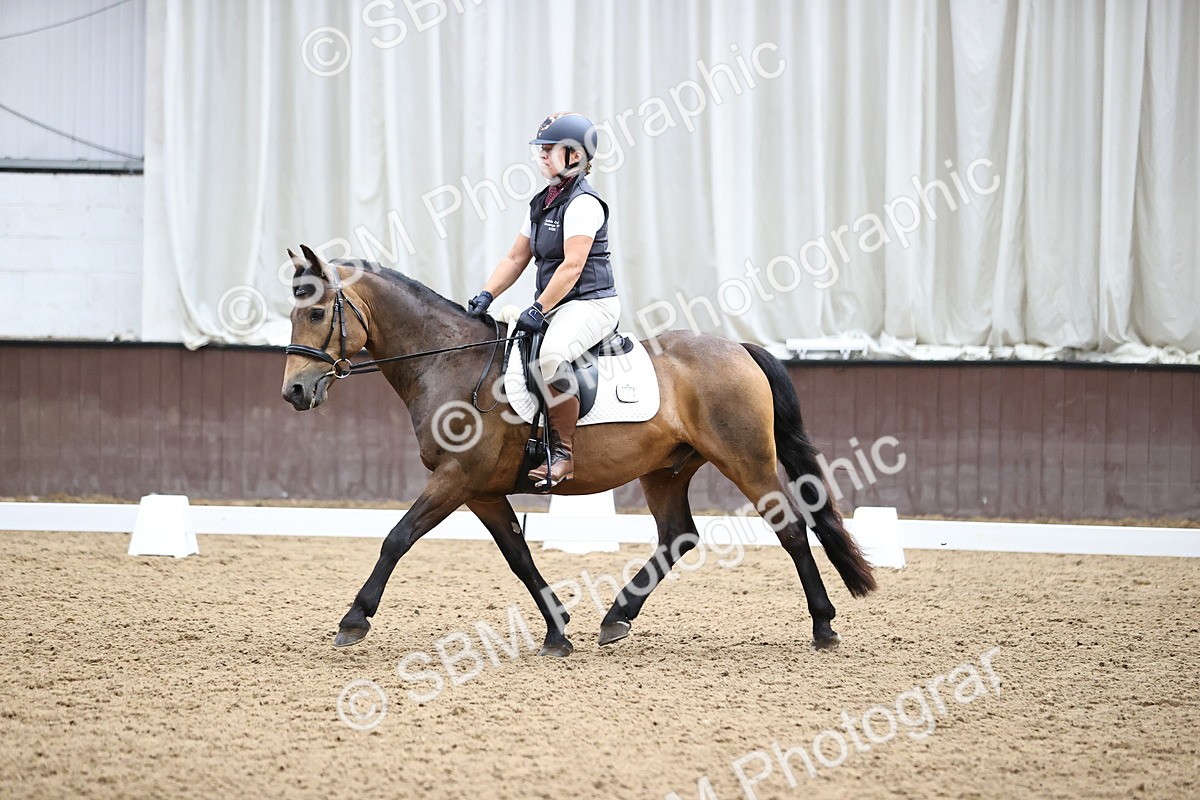 SBM_002421 - Novice 4 - 13.38-14.30