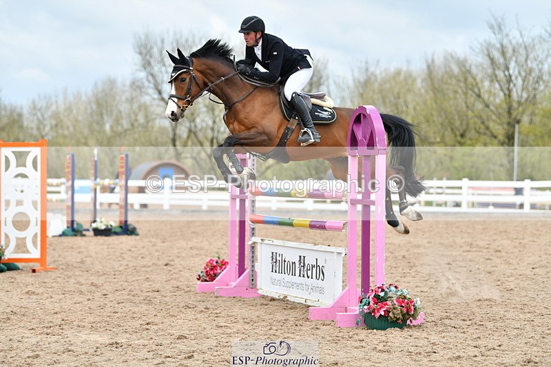 240421A-115546-13788 - Cls 20, 1 Star Silver Tour 1.20m