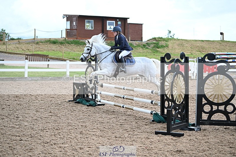 240608A-100045-00431 - Cls 8 Pony British Novice and 80cm Open