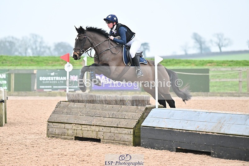 250118-141239-01459 - Cls 3A&B 90cm 13.20 to Coursewalk