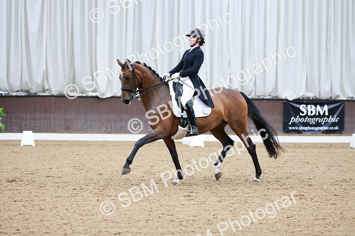 SBM_016158 - Class 5 - FEI INT II - 15.48-17.00