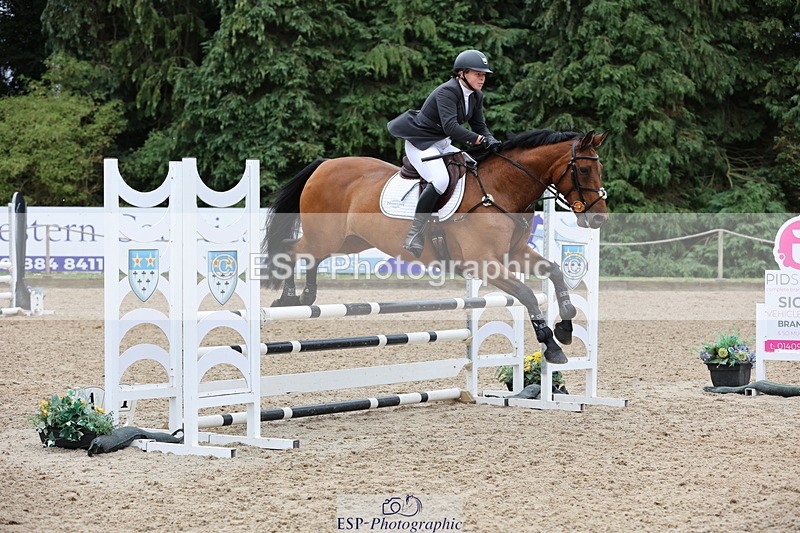 250705A-104835-13911 - Cls 33 Snr British Novice and 90cm Open