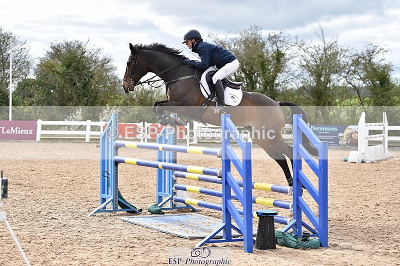 240403A-150736-00888 - Cls 5 Foxhunter and 1.20m Open