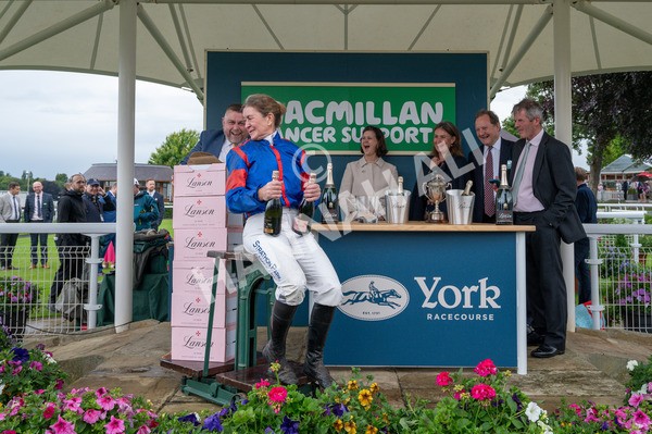 150624-Race 1-Lord Melbourne-4553 - Race 1 1.50pm Queen Mother's Cup Handicap