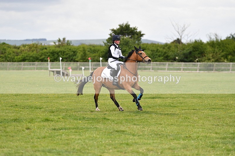 WJ5_3685 - Class 6 80cm