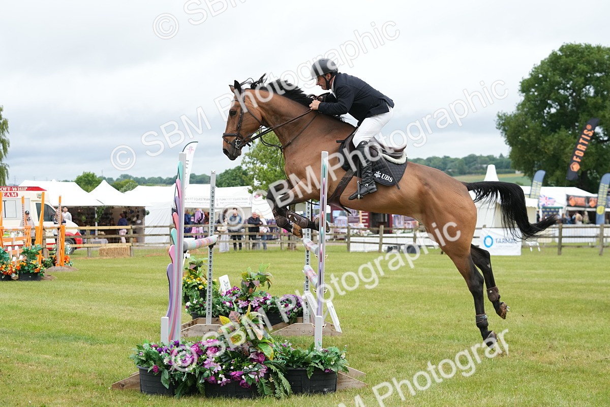 SBM_02076 - Class 200 - Martin Grant Homes Stakes 1.25m Open