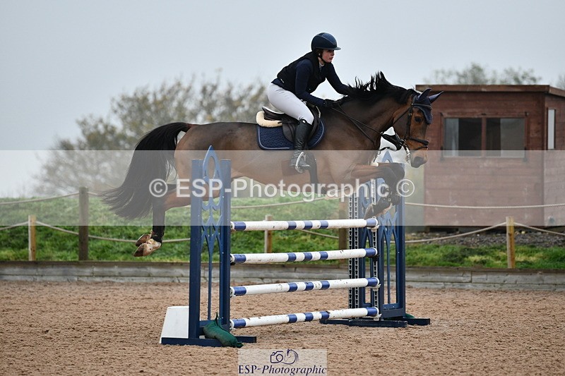 241102A-152720-06186 - SAT Cls 12 1.15m Members Cup