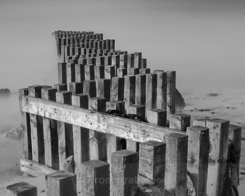 Zigzag - Man in Mono