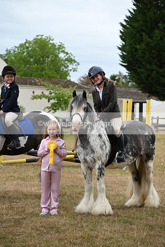 WJ6_9775 - Class 12 Minimus Jumping 45cm