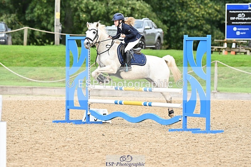 230930-110430-00258 - Cls 3 Pony Discovery & 90cm Open