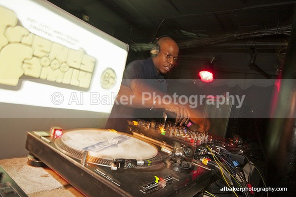 11 - Friends-&-Family @ the-roadhouse 24.04.15