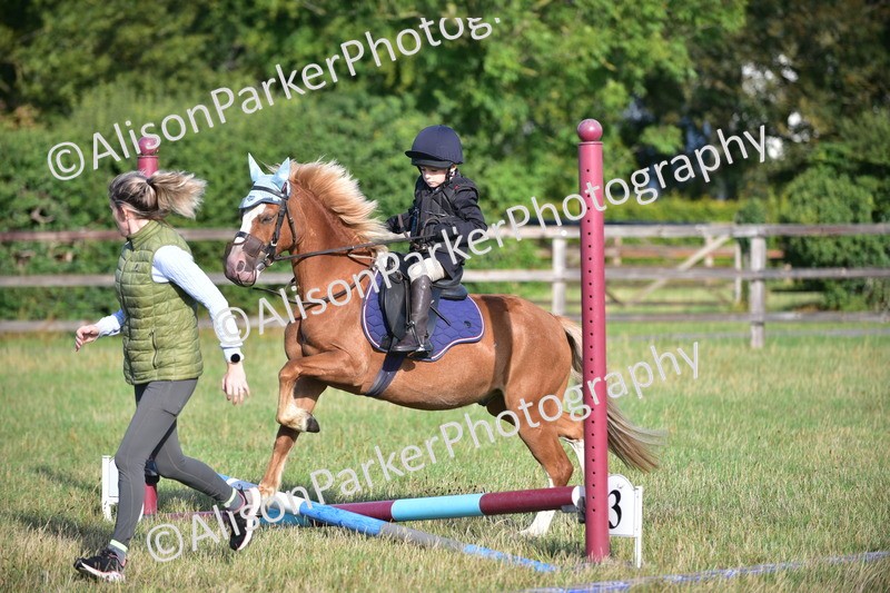 20260906-0464 - Class 6 - Minimus Jumping