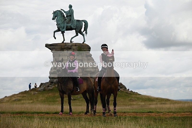 DSC_4219 - Time at Statue 09:50 to 11:09