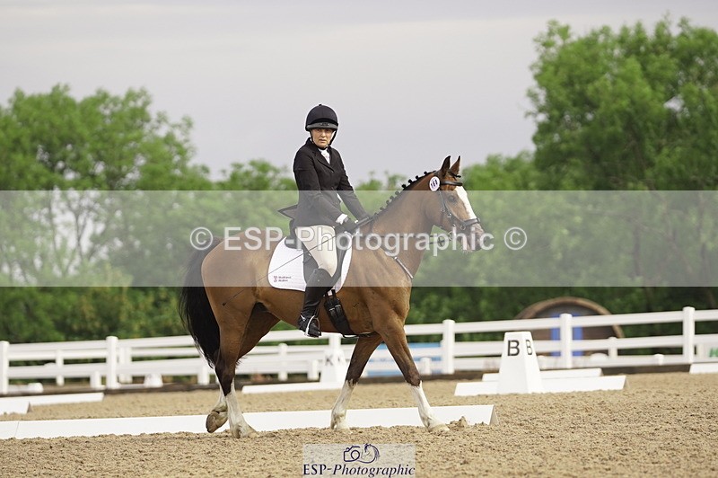 230708A-091128-00065 - Intro C