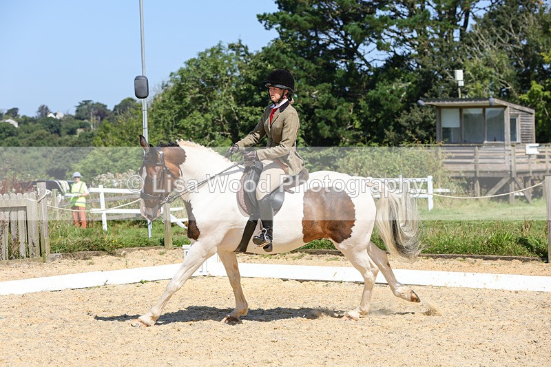 1X9A8200 - Class 12: Coloured Ridden