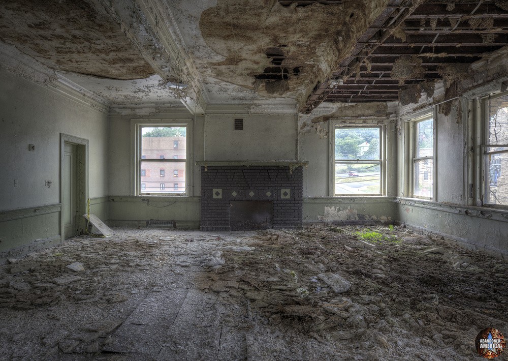 New Castle Elks Lodge photo - Abandoned America