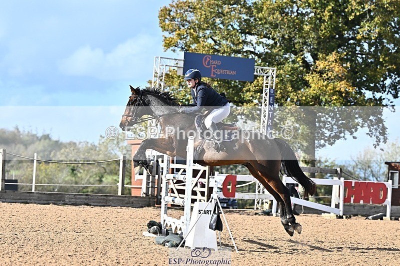 261027-142344-00448 - 1m and 1.10m