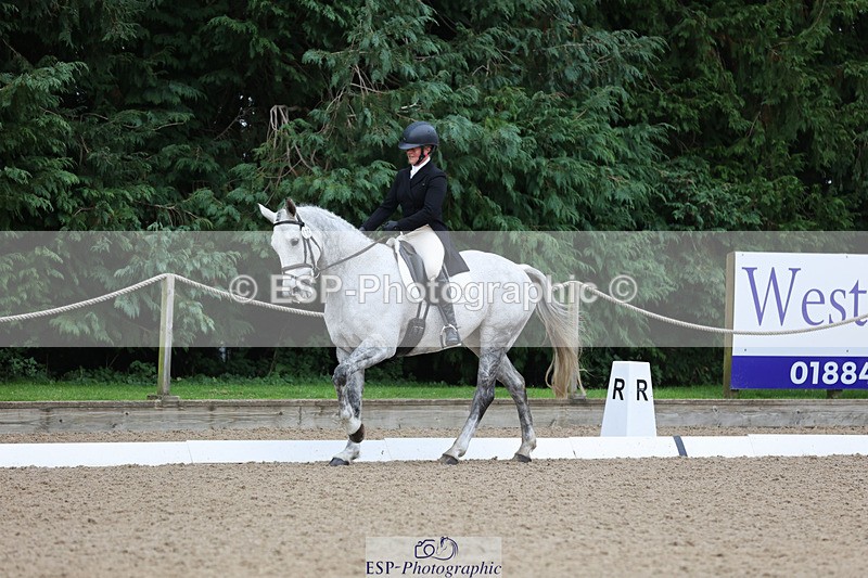 241024-103840-01425 - 212-Clare.Chamberlayne-STARLINER