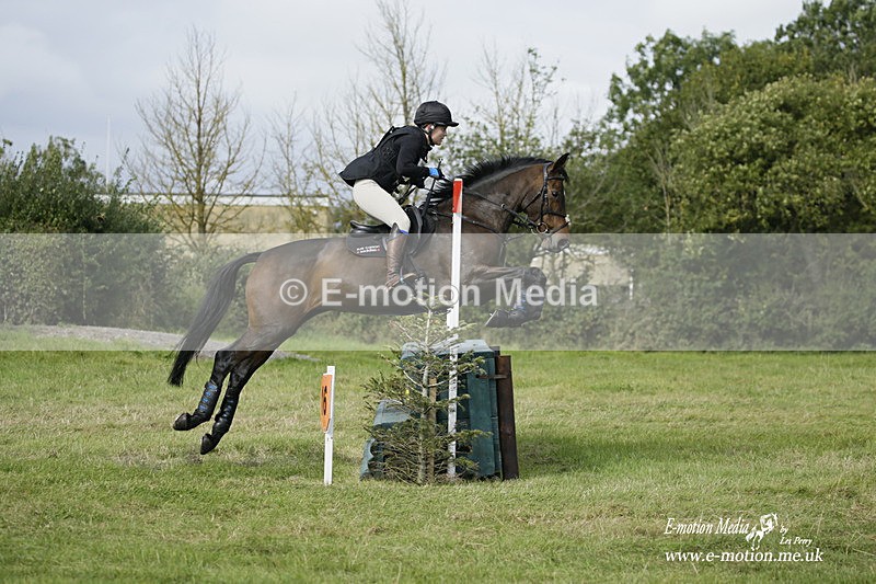  WWHT 031021 3181 - Intermediate (0.90m)  03/10/21