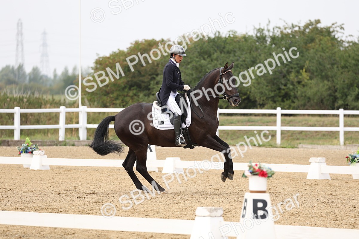 SBM_007580 - Class 9 - FEI INT I - 14.57-15.45