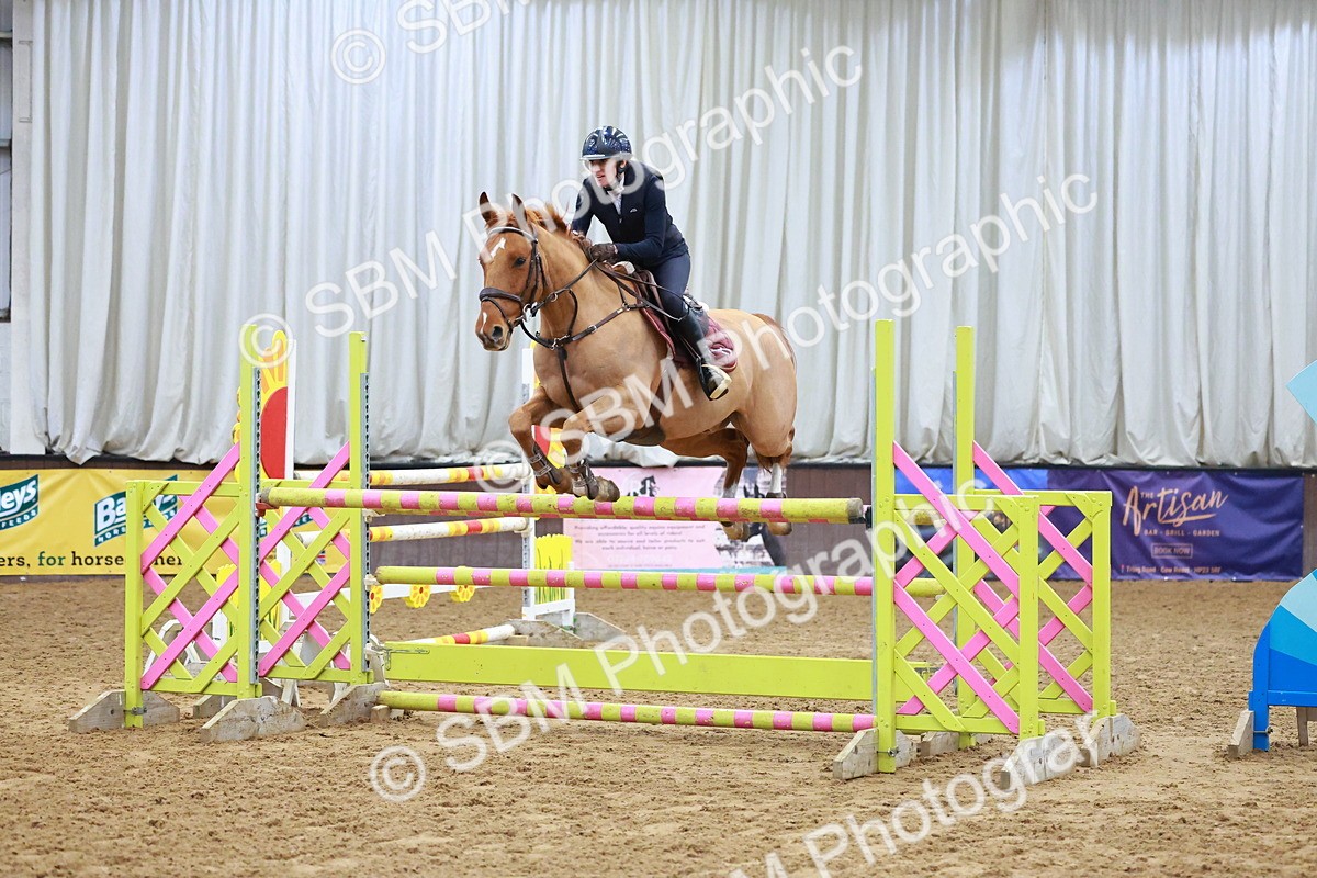 SBM_001563 - Class 5 - Senior Foxhunter - 1.20m