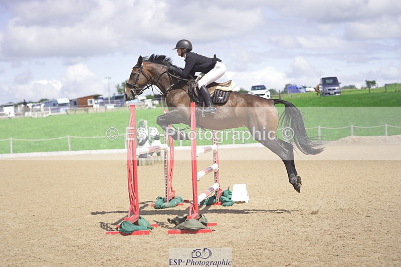 230806A-124646-02059 - Cls 14 Snr Foxhunter & 1.20m Open