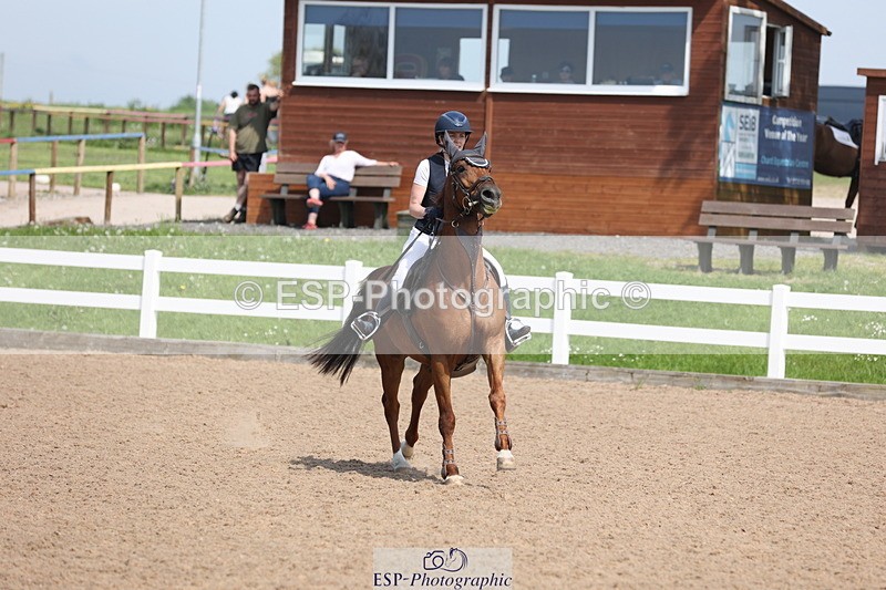 240510A-144630-07843 - Cls 17 1.05m National Am Quali